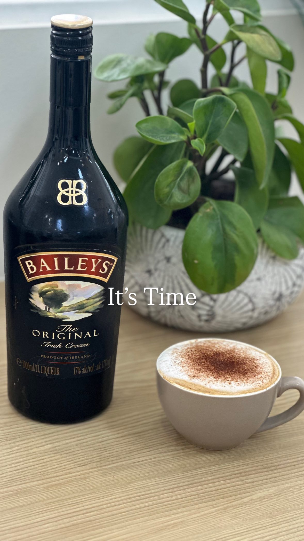 It’s that time of the year CHRISTMAS COFFEE now available 🎅🏼 

Enjoy….Ceri most definitely is 🤣

#sunshinecoasthairdresser #christmascoffee #salonchristmas