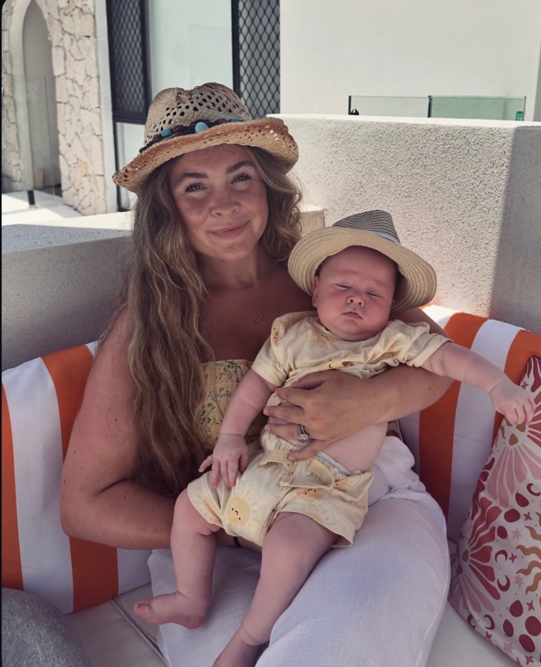 She’s back! ✨ Elizabeth is officially back! 💐

After the most special chapter, she’s returning from maternity leave on 2nd March, and we couldn’t be more excited to have her back.

We’ve missed you! 🤍