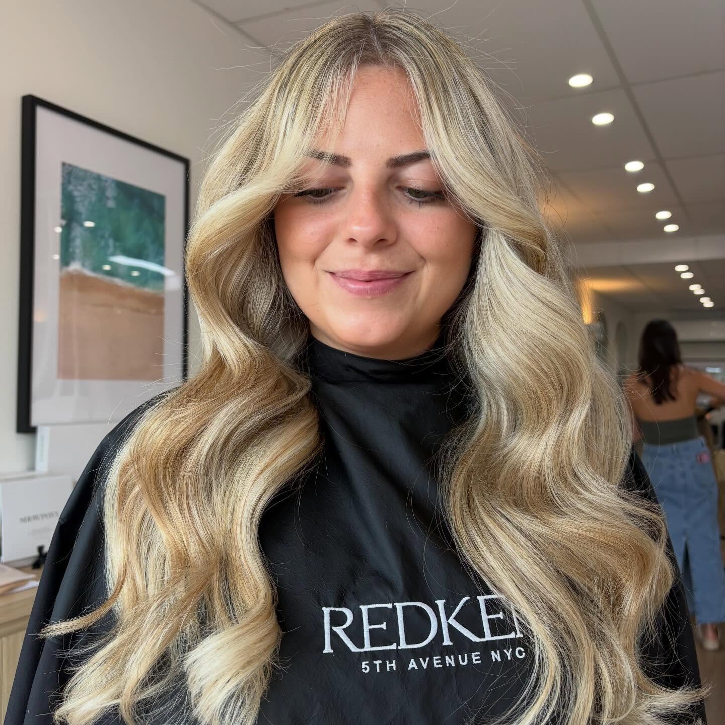 False belief: Going blonde means dry, damaged hair.

Reality: The right blonde is healthy, glossy and tailored to you ✨

Blonde isn’t about being lighter, it’s about being better.

Book a custom blonde consultation via our online booking in our bio 

📍 Mooloolaba Blonde Specialist Hair Salon