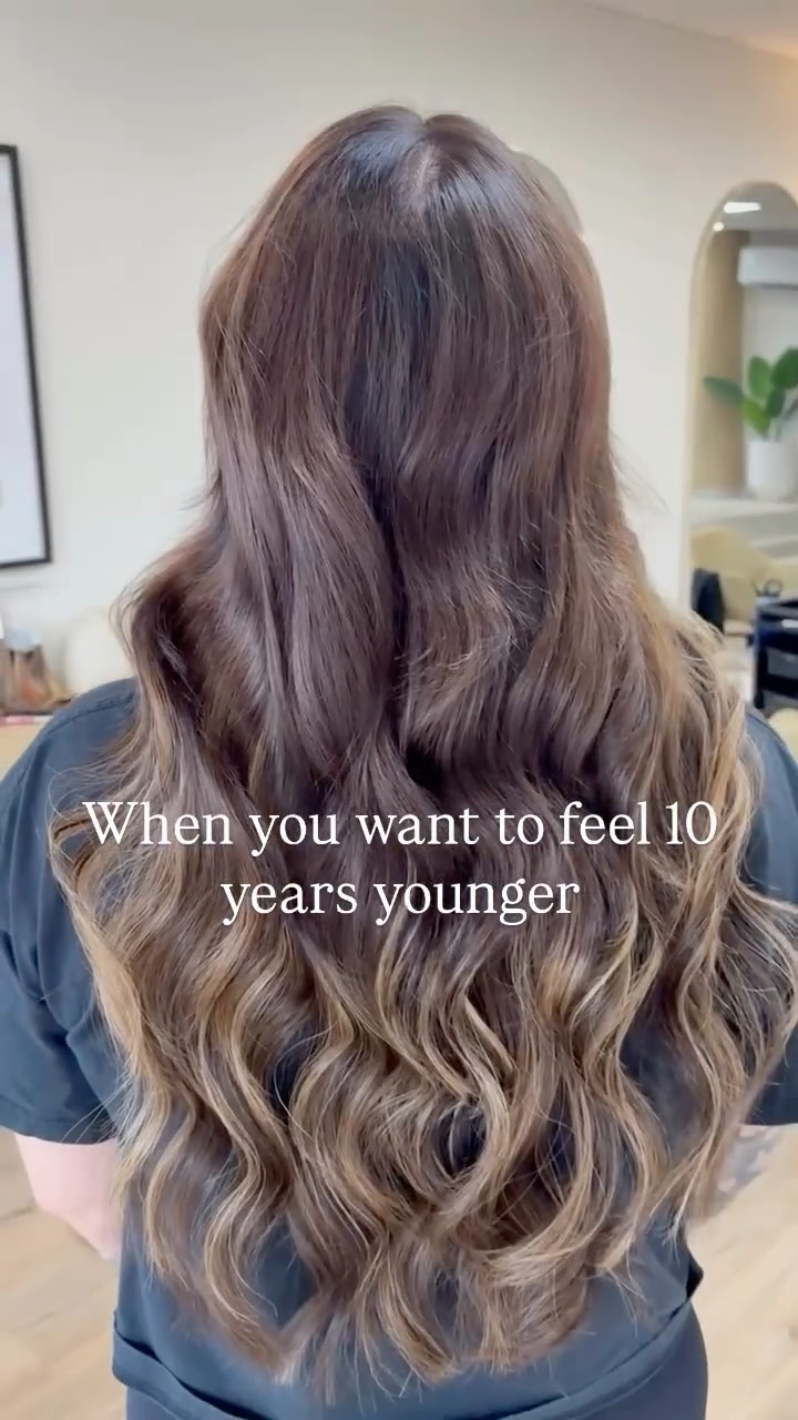 Longer, fuller, fresher… and honestly? 10 years younger ✨

There’s something about the right set of extensions that just lifts everything,your face, your colour, your confidence.

It’s not just about length… it’s about bringing your hair back to life.

Think:
• Medium to long
• Adding Balayage colour without compromising your own hair 
• That “expensive hair” finish every day

This is your reminder that you don’t have to wait for your hair to grow… you can have your dream hair now 🤍

DM us “EXTENSIONS” or book online to start your transformation