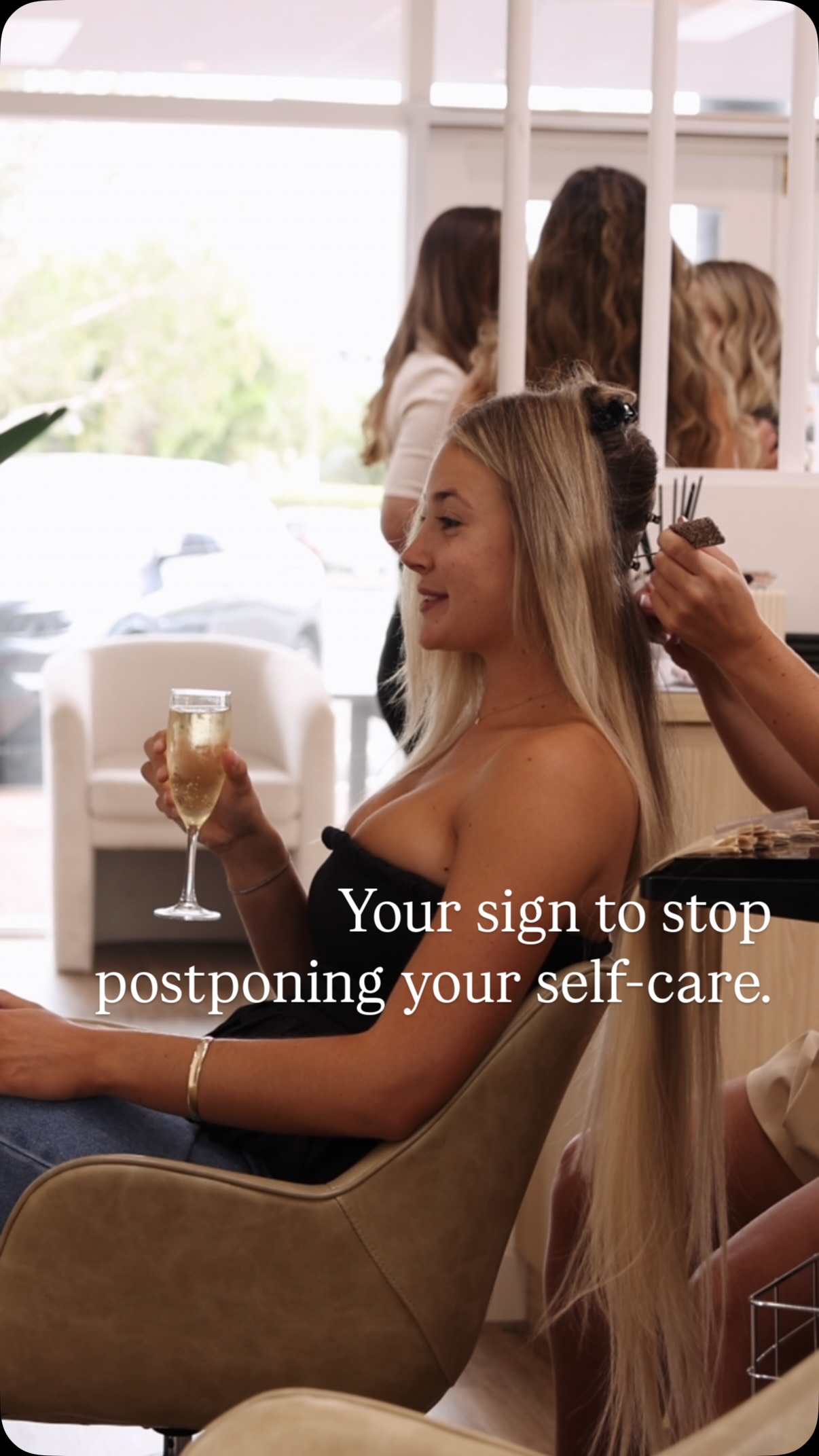 You can’t pour from an empty cup (or drink from one) so let us fill it up for you 😉 

Book in for some ‘ME’ time now - Book Online

Sunshine Coast Hair Extension Specialists | Mooloolaba 📍 

#selfcare #sunshinecoasthairdresser #blondespecialists #salonvibes
